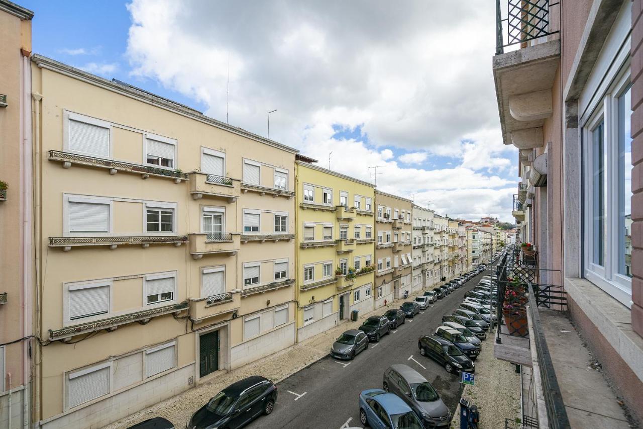 Whome Hideaway Family Apartment #2 Lisbon Exterior photo